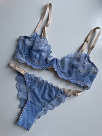 Clarissa blue flowers lace