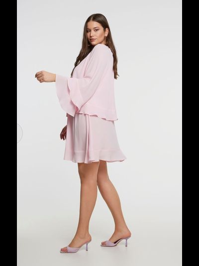 Нарядное платье светло-розового цвета