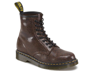Doc martens air wave boots hotsell