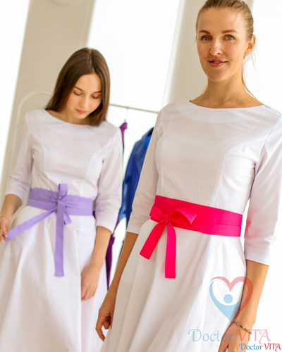 ПЛАТЬЕ DOCLIKE DL315 белое с поясом