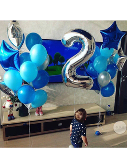 Композиция " Двоечка и букеты"