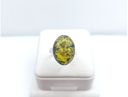 Кольцо овальное без оправы с зеленым янтарем