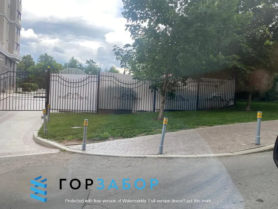Поликарбонат на забор установить