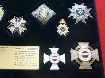 Коллекция "Ордена иностранных государств" в планшете! Часть 2-я. Муляжи.