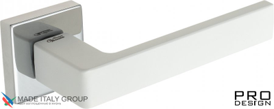 Дверная ручка Venezia Unique "BIBLO" полированный хром / белый