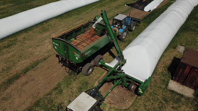 Зерноразгрузочная машина МЗР для выгрузки зерна из пластиковых рукавов