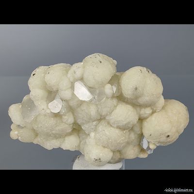 Стильбит, кальцит. Индия. 64*45*30мм