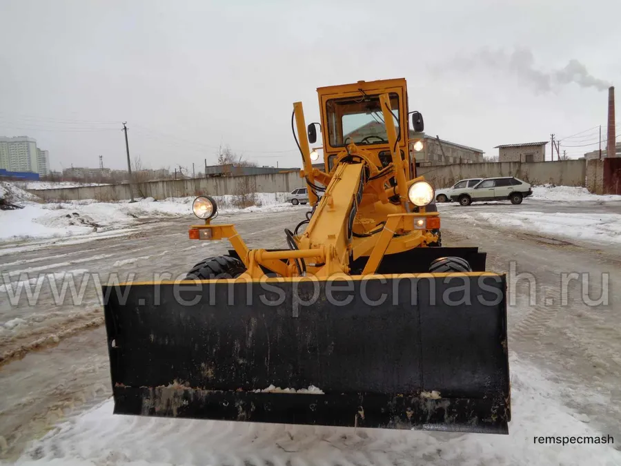 Автогрейдер ДЗ-122 после полного капремонта