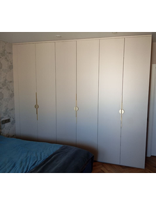 Шкаф распашной