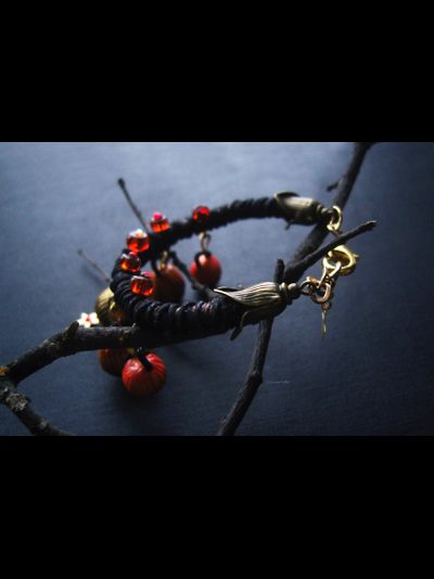 &quot;Цирк волшебный под Рыжей звездою&quot;, нарядный браслет с тыквами, звёздами и чешским стеклом