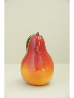 Груша с листом (красная)