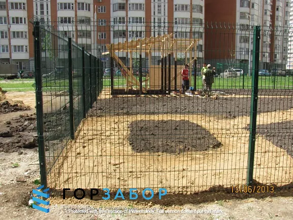 3Д забор для ограждения спортплощадки