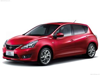 Nissan Tiida II (2015+)