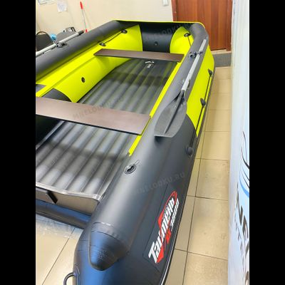 Моторная лодка Таймень NX 3800 НДНД PRO MAX фальшборт желтый/черный