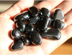 Гематит, галтовка в ассортименте (20-23 мм, вес около  7-9 г) №15177