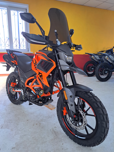 Regulmoto DUKE 300 (2025)