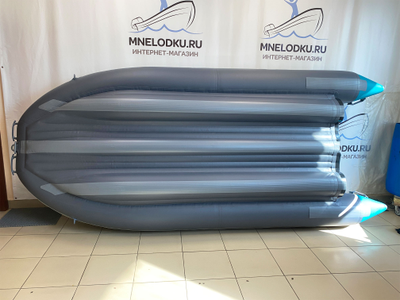 Моторная лодка SKAT TRITON 390