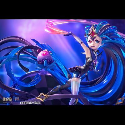 Фигурка 1/7 Зое (Zoe Star Guardian)