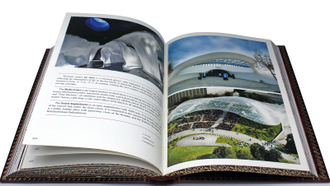 Moscow history architecture art, Книга  на английском языке в кожаном переплете.