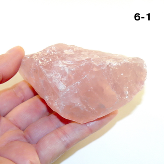 Розовый кварц натуральный (необработанный) №6-1: 224,8г - 86*56*40мм