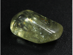 Апатит зеленый, галтовка, Бразилия (17*10*7 мм, 2,5 г) №28506