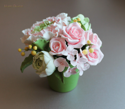 Букет "Розки и мимозки".