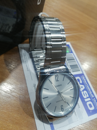 часы Casio  MTP-V005D-7B