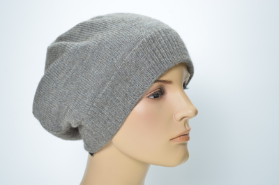 Берет из альпака женский