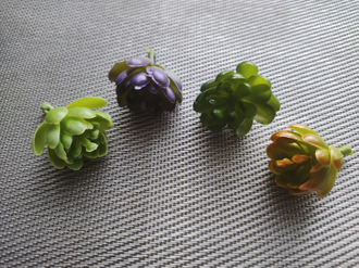 Искусственное растение - "Молодило", высота 4 см, цена за 1 шт