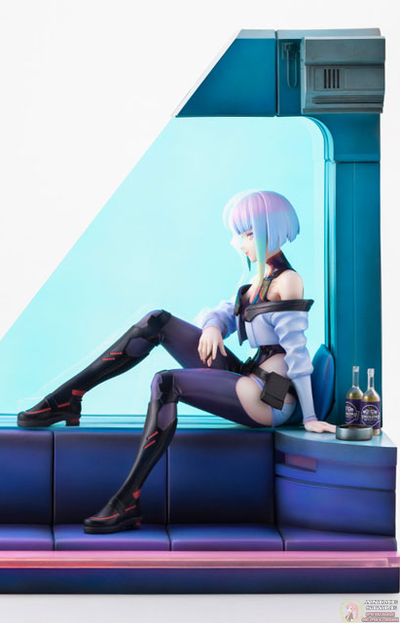 Фигурка 1/7 Люсина Кусинада (Lucyna Kushinada Kotobukiya)