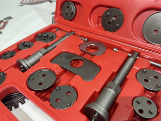 Набор инструментов для обслуживания тормозных цилиндров ROSSVIK 21 предмет ST065