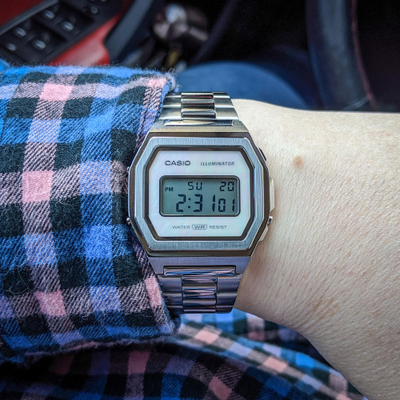 Часы Casio A1000D-7