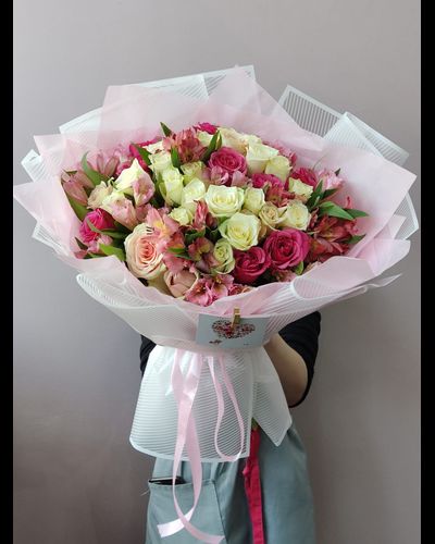 От Всего Сердца (букет микс из одноголовых, кустовых и альстромерий)