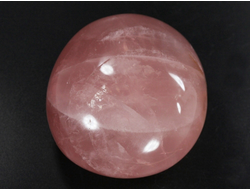 Кварц розовый, полировка, Мадагаскар (70*62*38 мм, 267 г) №35615