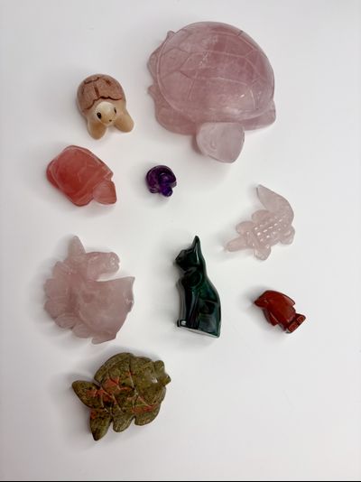 Фигурки из натуральных камней