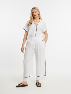 Женская блузка с принтом большого размера в модном бутике XLady