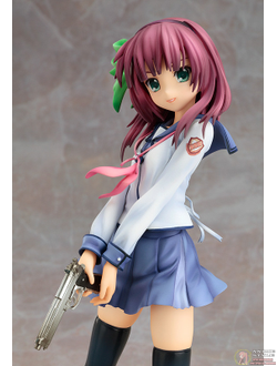 Фигурка 1/8  Юри (Yuri)