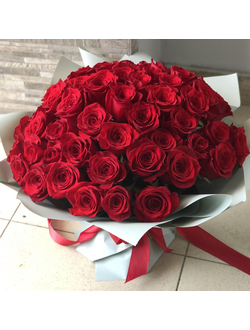 Букет 51 красная роза 40-50 см с упаковкой