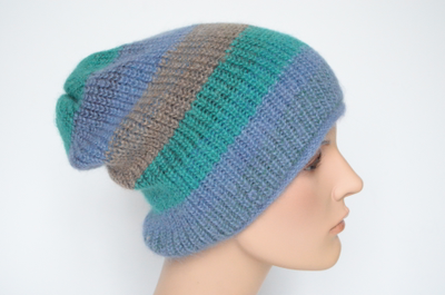 Женская разноцветная зимняя шапка Италия Вицио