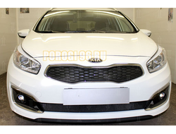 Защита радиатора KIA Ceed II 2015-2018 black верх (Luxe, Prestige, Premium)