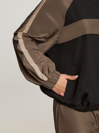 Куртка в виде олимпийки с 90-х