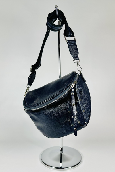 Женская кросс боди сумка из натуральной кожи Vera Pelle от M&Marie темно-синего цвета 025866