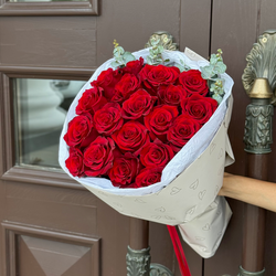 Доставка цветов в Волгограде - FLOWER34.RU - Букет из 35 роз "Эмилия"