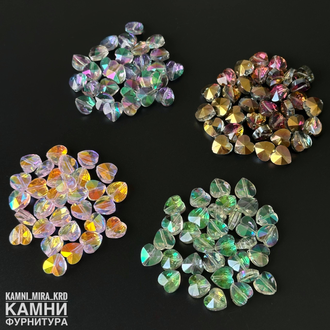 "Сердце" стеклянная бусина с голографикой 9,8х10 мм в ассортименте, цена за штуку