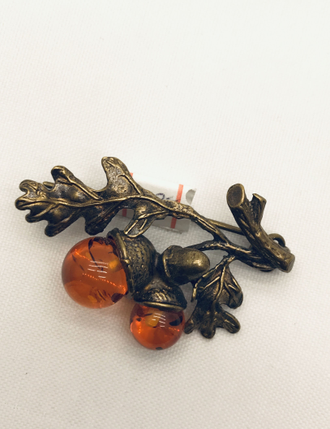 Брошь "Желуди янтарь"