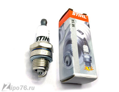Свеча для бензопилы триммера зажигания 2-х тактная