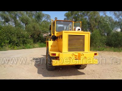 Фронтальный погрузчик L-34 Stalowa Wola