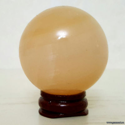 Мраморный оникс (кальцит), шар. Иран. Около 49мм.