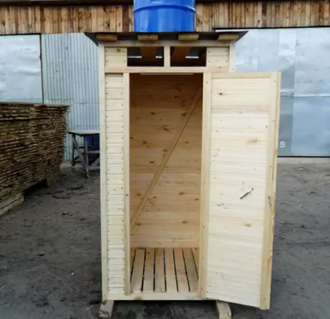 Деревянная душевая кабина для дачи купить в Алуште