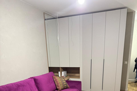 Шкаф распашной